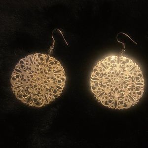 Gold lace style earrings